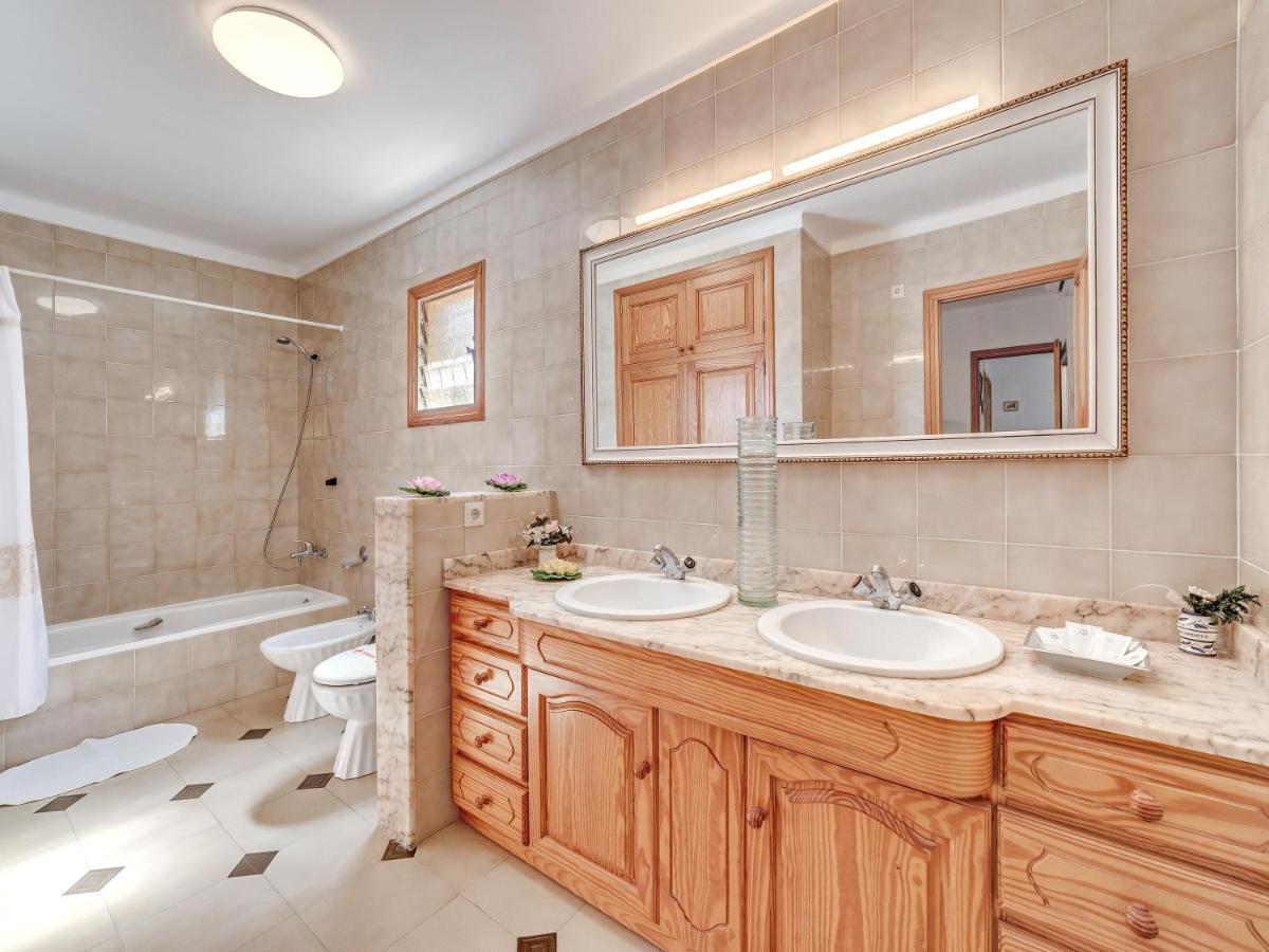 Villa Manresa الكوذيا المظهر الخارجي الصورة